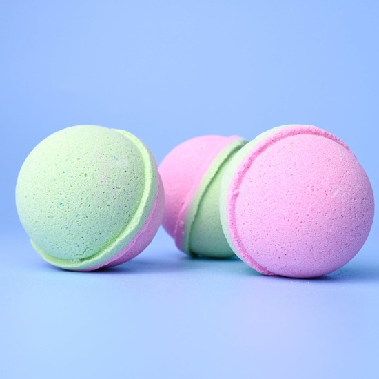 Kiwi Strawberry Lip Smacker - Bath Bomb (65g)