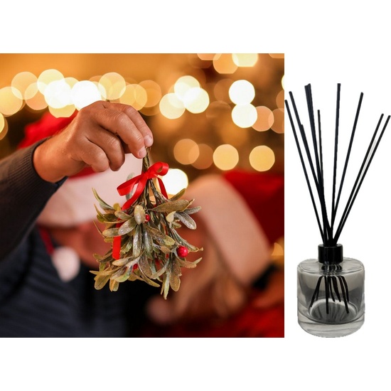 Mistletoe Kisses - Reed Diffuser